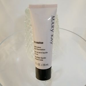 Mary Kay Timewise Matte-wear Foundation